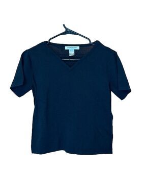 Hannah Jones Black V-Neck T-Shirt with Strappy Neck Design Size Large